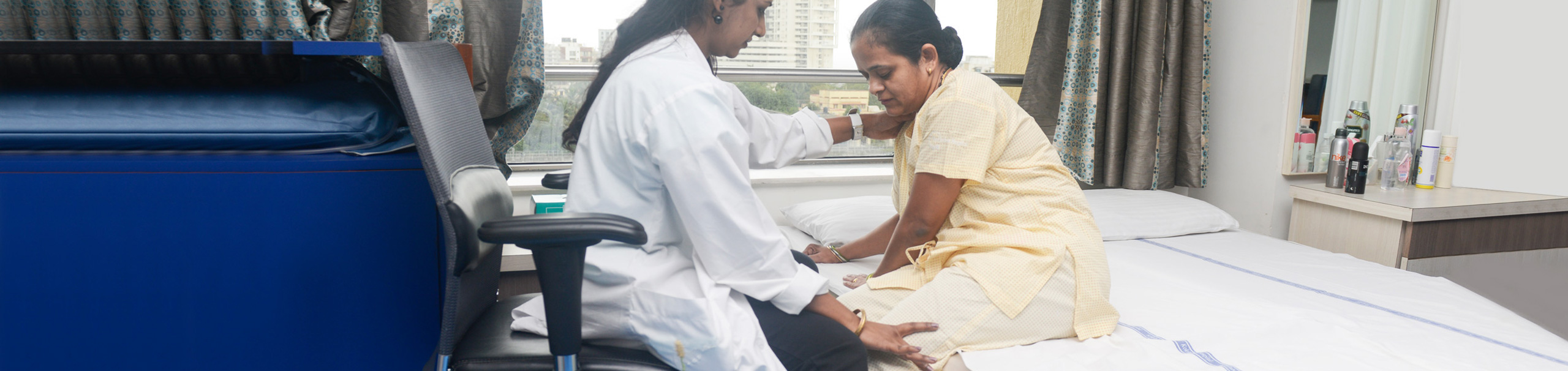 Best Osteoporosis Clinic in Mumbai, India - Kokilaben Hospital Best Osteoporosis Clinic in Mumbai, India - Kokilaben Hospital