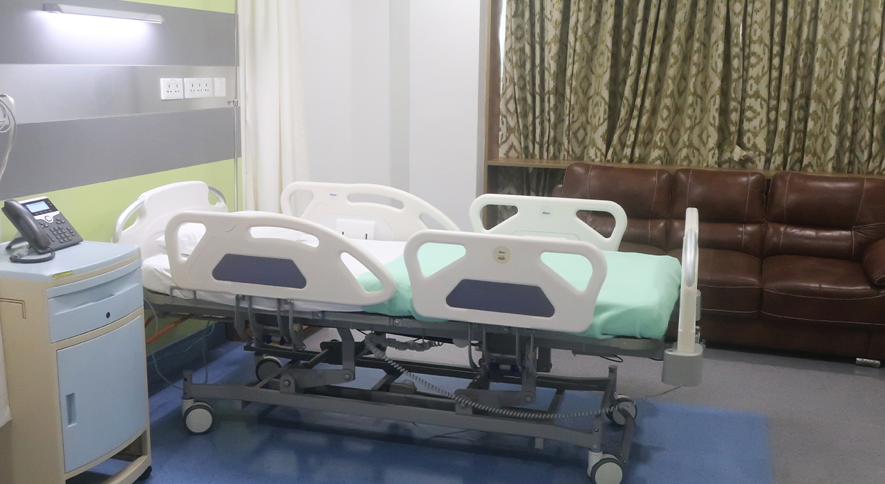 Best Maternity Hospital in Greater Noida | Apollo Cradle