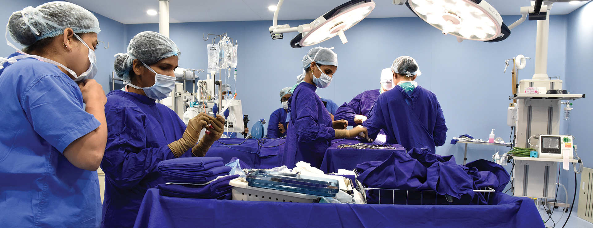 Advanced laparoscopic surgery